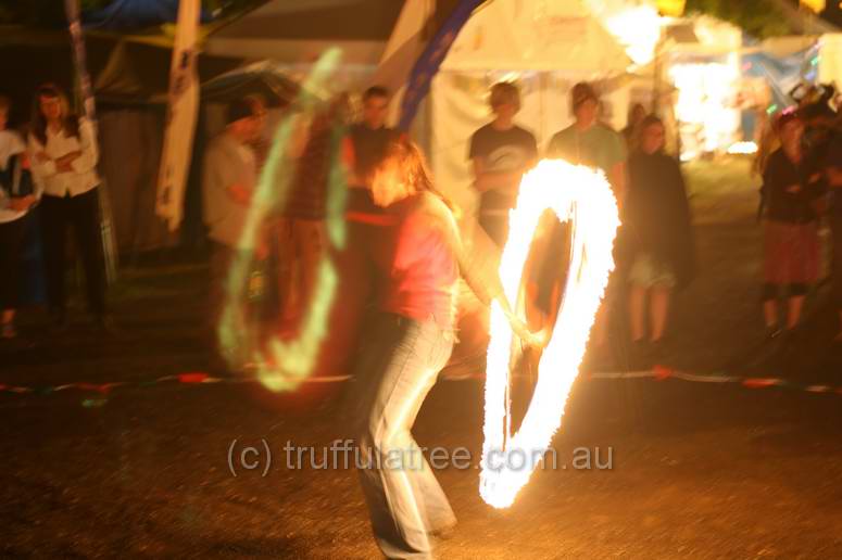 Random fire twirler