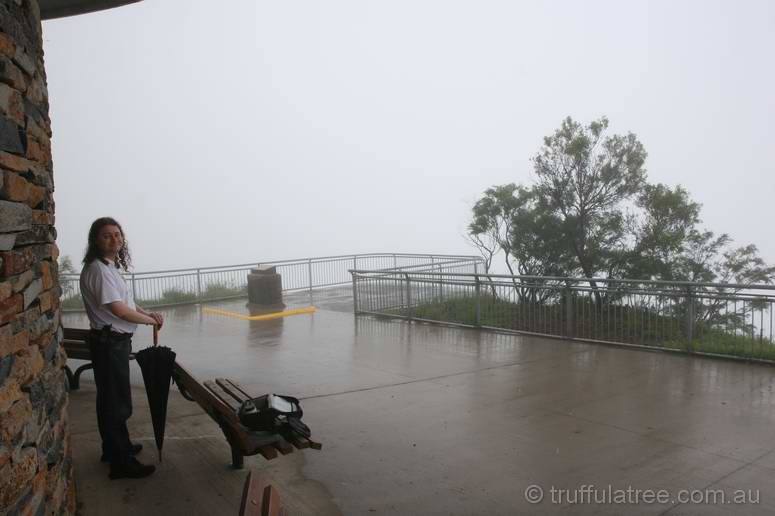 Echo point & the three sisters, as seen by many tourists